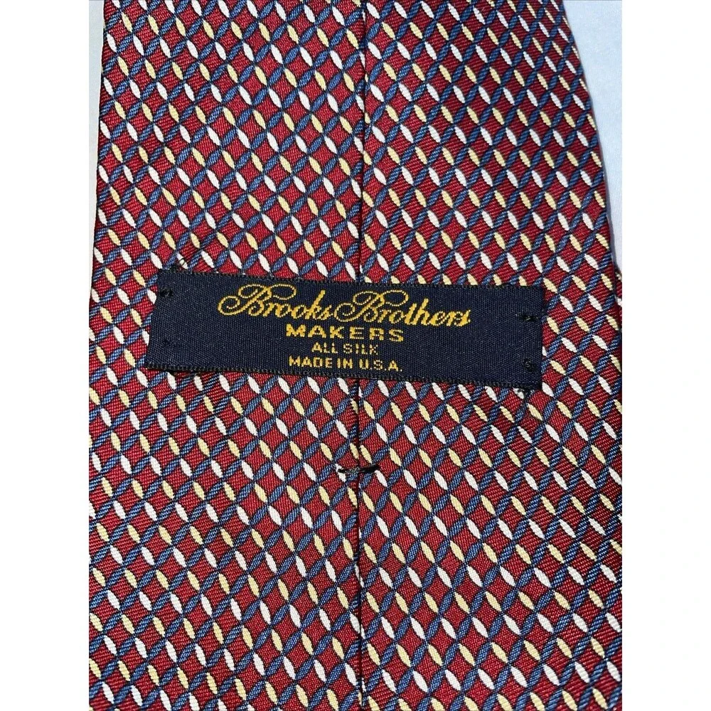 Brooks Brothers Makers Men’s Dress Tie Size 57” Red Striped Silk Business Formal